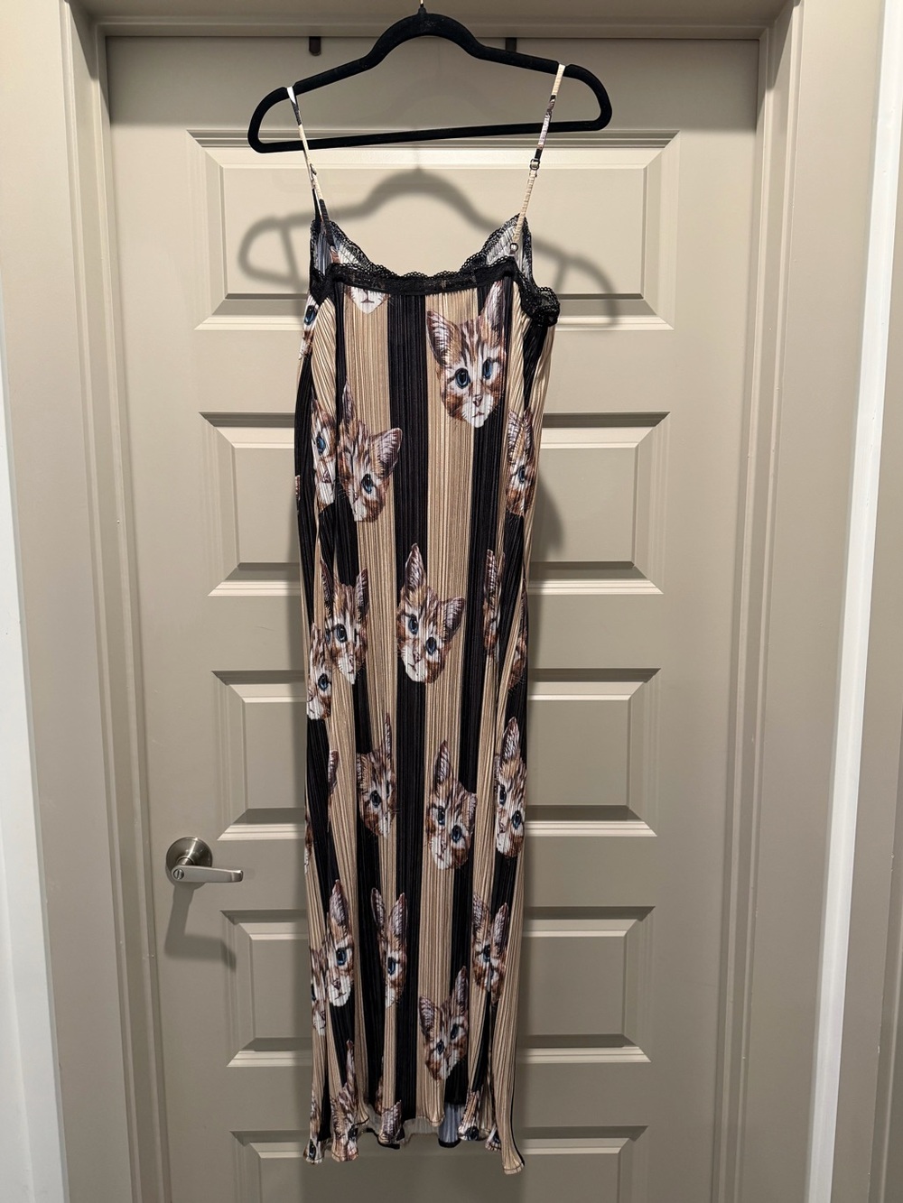 Dressed in LALA Money Honey Plissé Midi Slipdress in Pretty Kitty - Picture 7 of 7